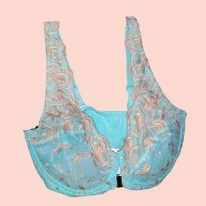 NEW Amoureuse Front Closure Lace Bra
